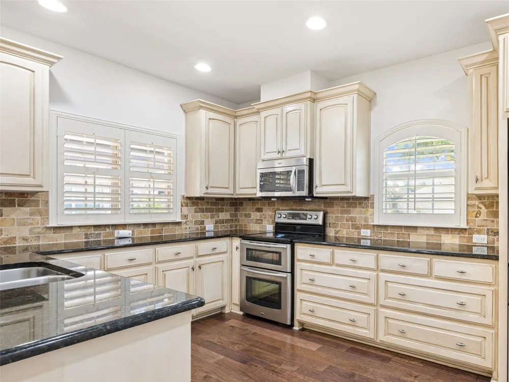 5682 Orchard Parkway Fairview, TX 75069