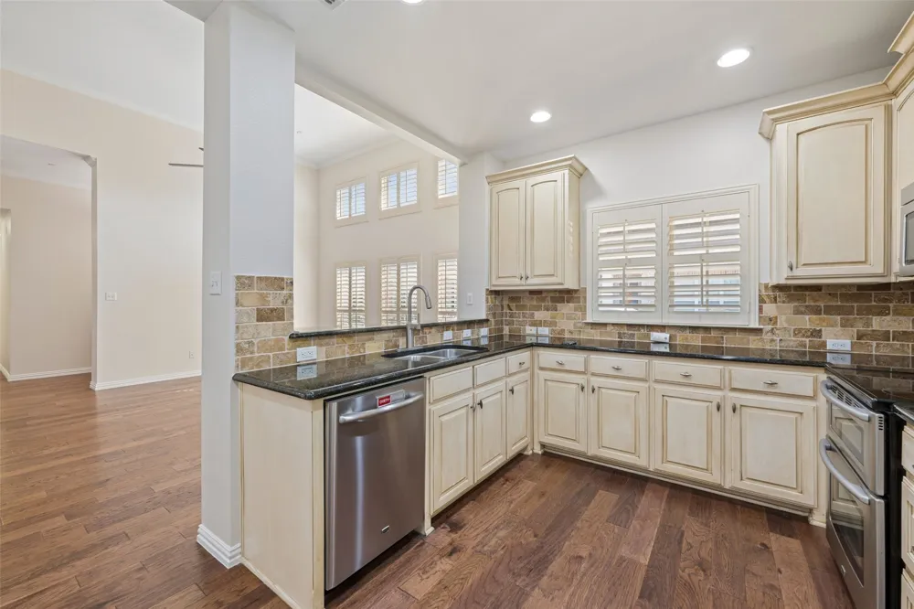 5682 Orchard Parkway Fairview, TX 75069