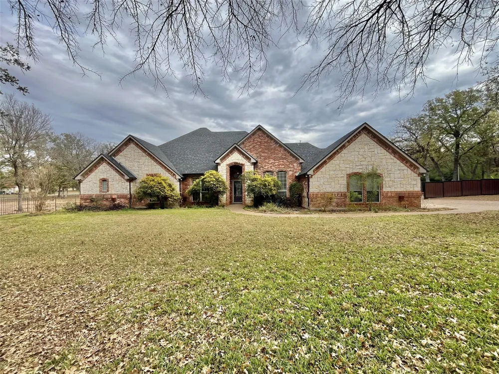 245 Spring Creek Court Paradise, TX 76073