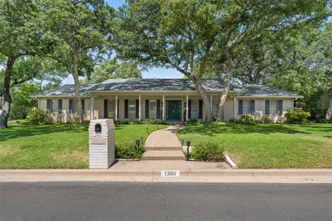 1300 Circlewood Drive