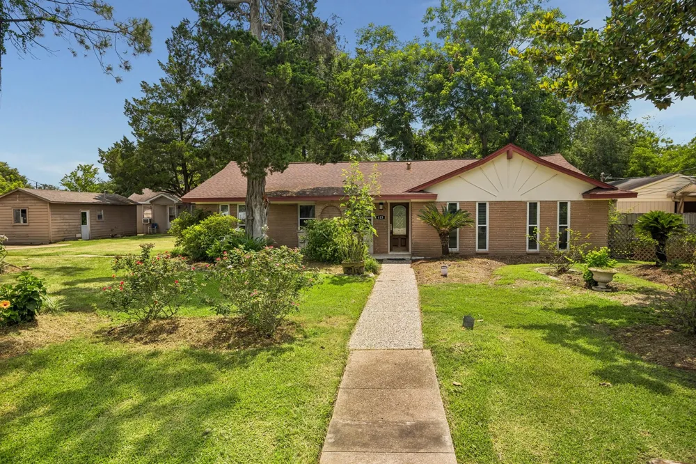 413 Mebane Lane Rosenberg, TX 77471