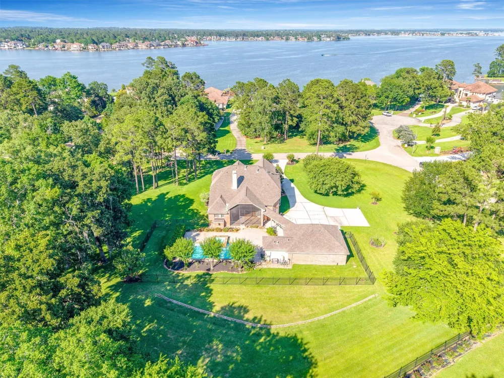 11309 Harbor Breeze Drive Montgomery, TX 77356