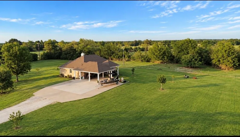 1903 Fm 2915 Lovelady, TX 75851
