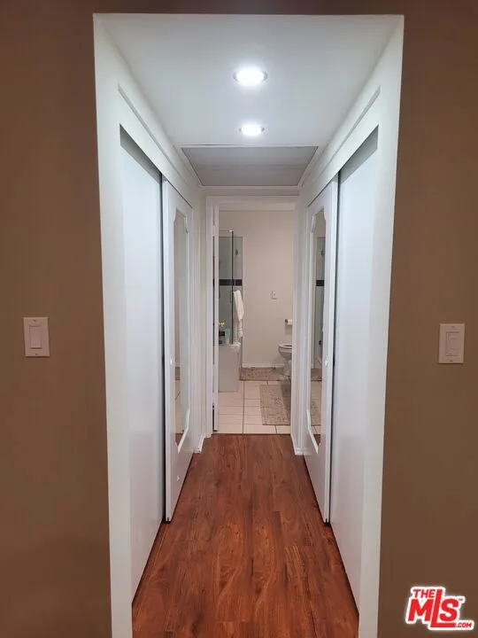 165 SWALL DRIVE #204 Beverly Hills, CA 90211