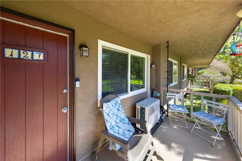 611 S La Veta Park Cir #127