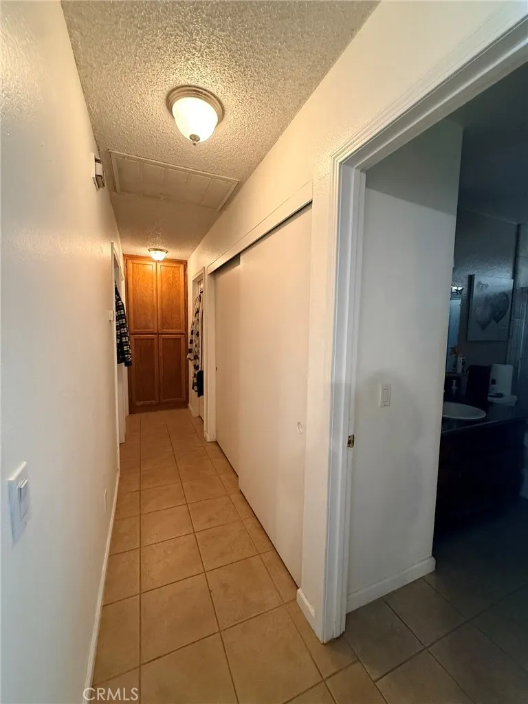 8283 Langdon Hesperia, CA 92345