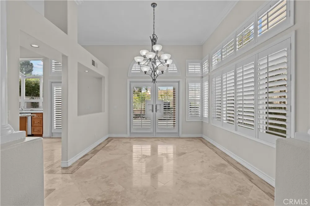 22711 Las Brisas Laguna Niguel, CA 92677