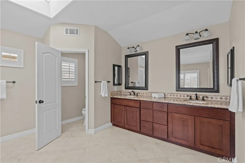 22711 Las Brisas Laguna Niguel, CA 92677