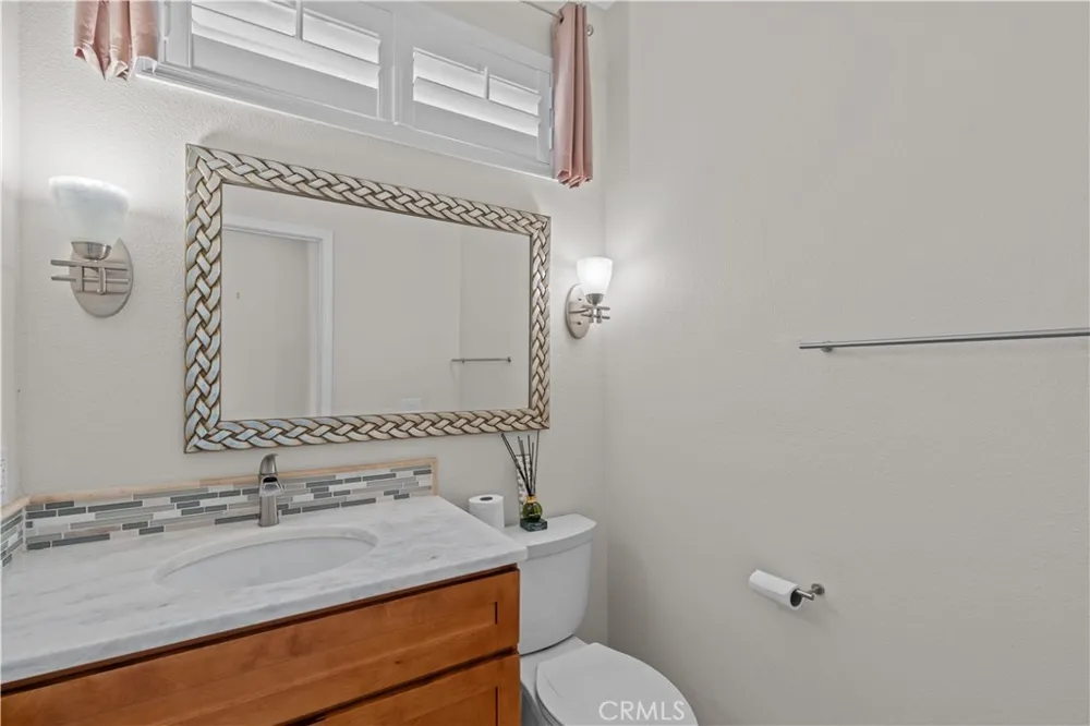 22711 Las Brisas Laguna Niguel, CA 92677
