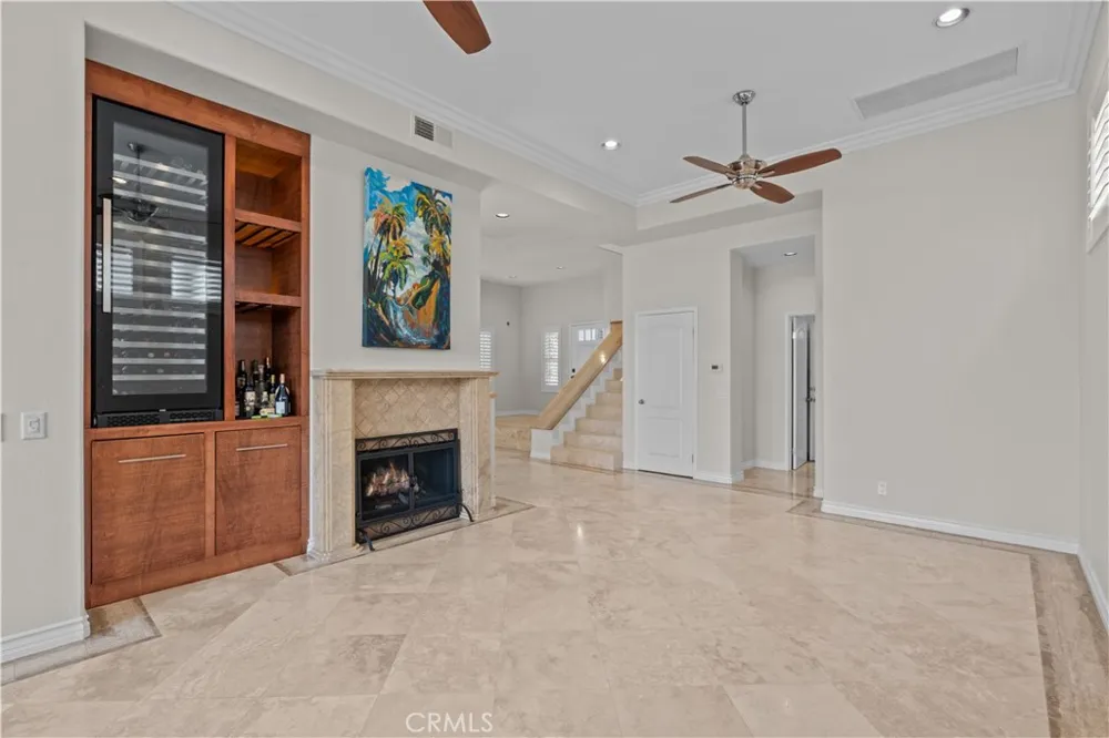 22711 Las Brisas Laguna Niguel, CA 92677