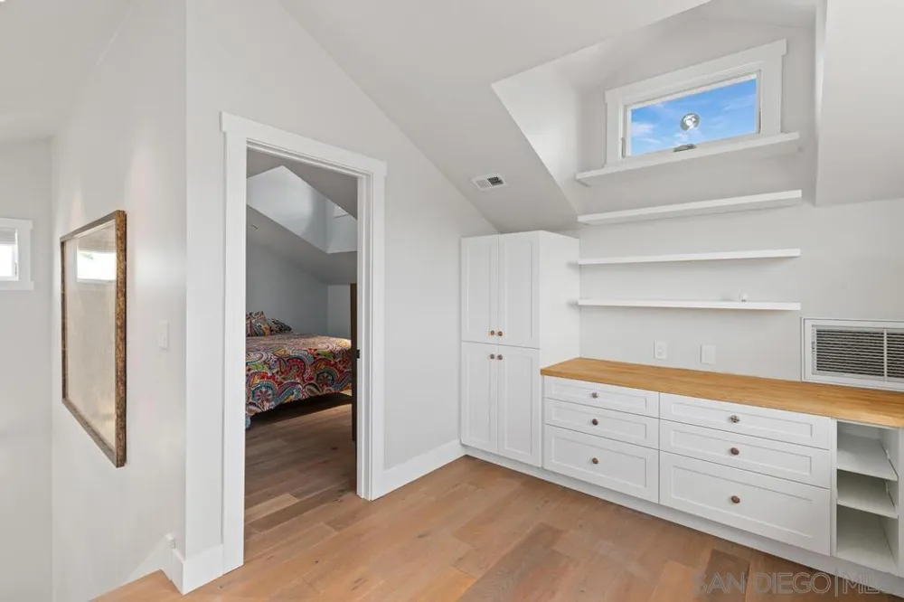 851 C Ave. Coronado, CA 92118
