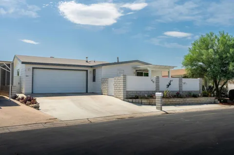 73531 Cabazon Peak Drive