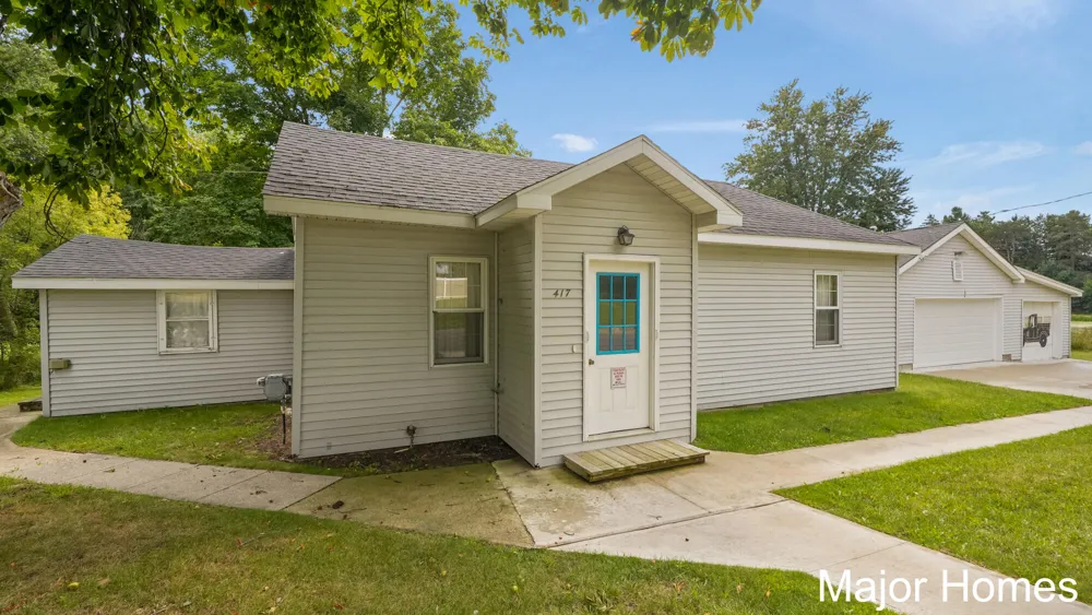 417 W Main Street Stanton, MI 48888