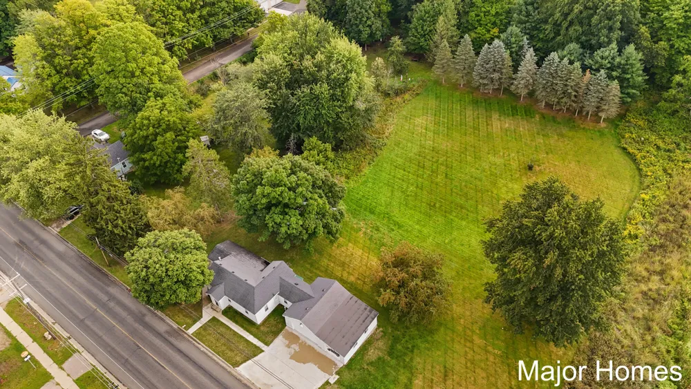 417 W Main Street Stanton, MI 48888