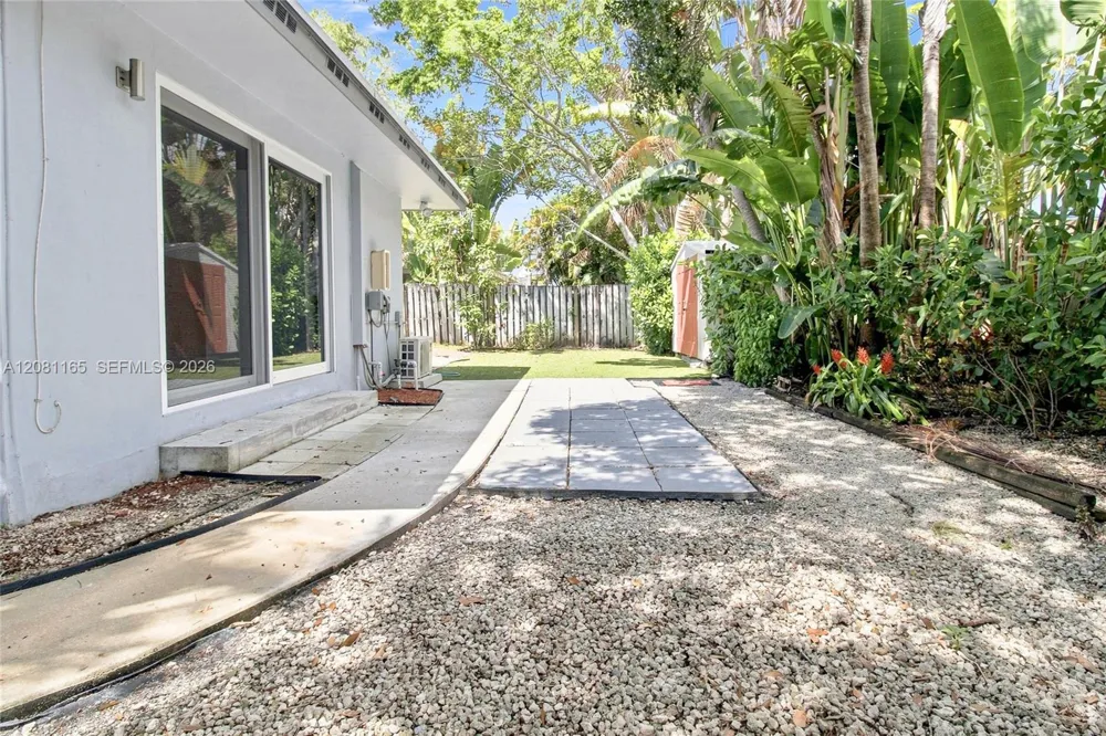 1621 NE 25th St #1621 Wilton Manors, FL 33305