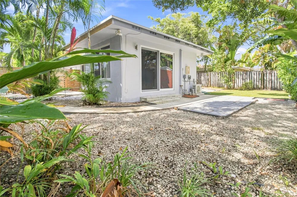 1621 NE 25th St #1621 Wilton Manors, FL 33305