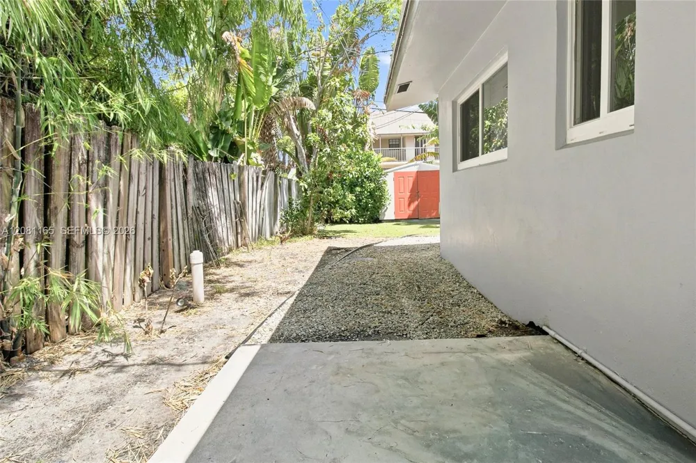 1621 NE 25th St #1621 Wilton Manors, FL 33305