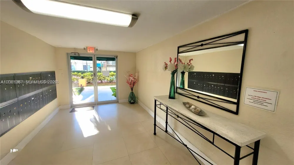 9360 Fontainebleau Blvd #612 Miami, FL 33172