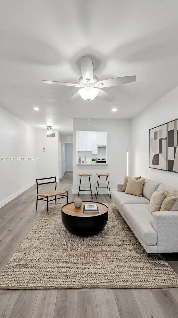 Address Not Shown Hollywood, FL 33020