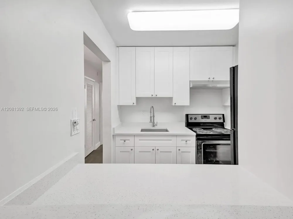 Address Not Shown Hollywood, FL 33020