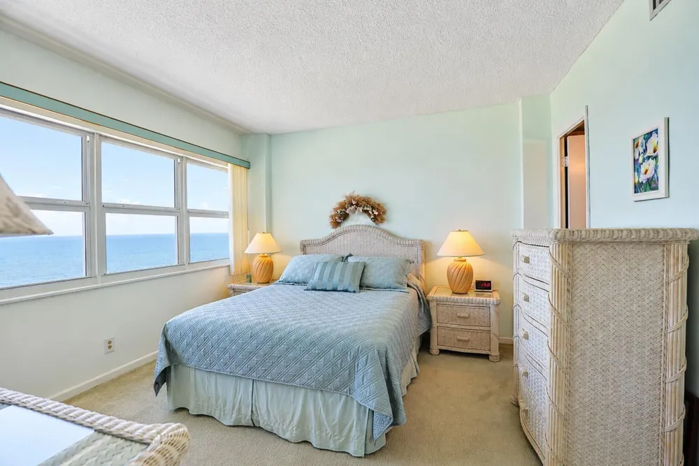 710 OCEAN BOULEVARD #1205 Pompano Beach, FL 33062