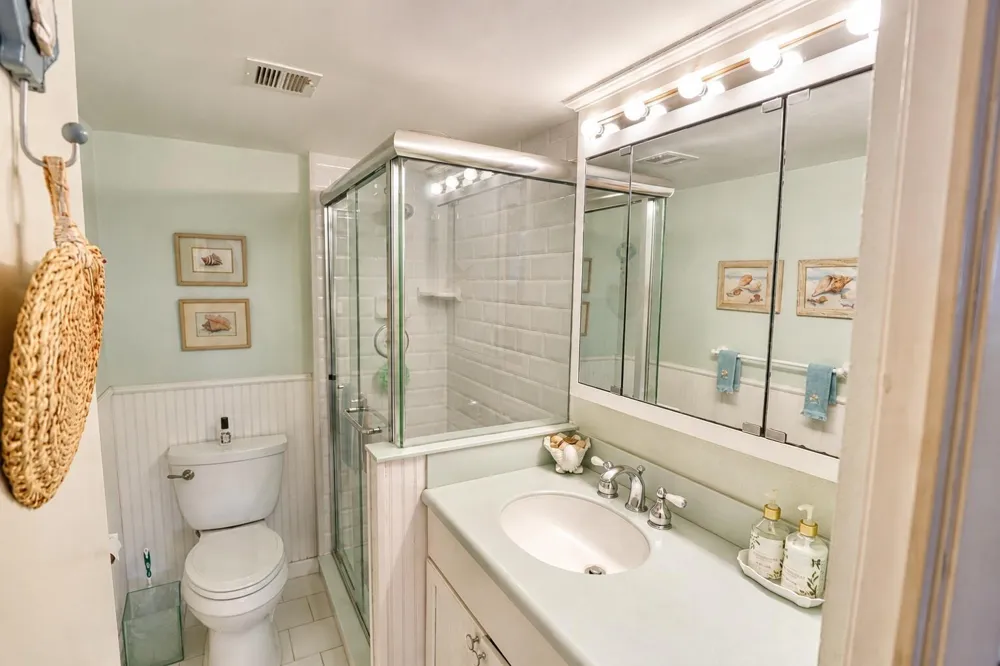 710 OCEAN BOULEVARD #1205 Pompano Beach, FL 33062