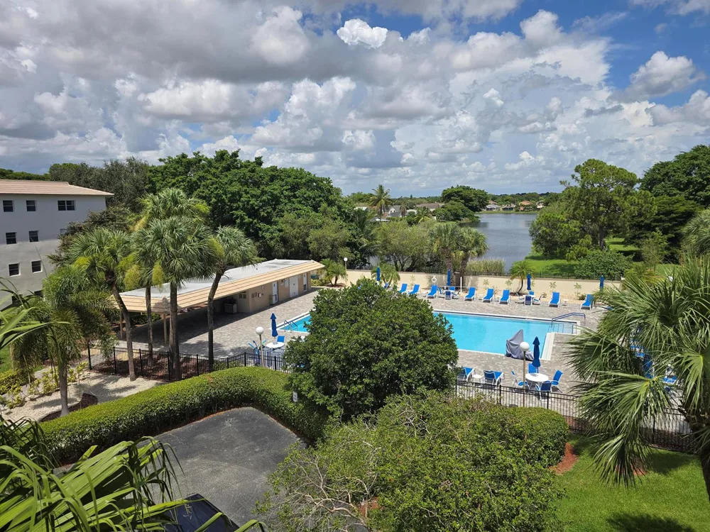 1902 Bermuda Circle #E4 Coconut Creek, FL 33066
