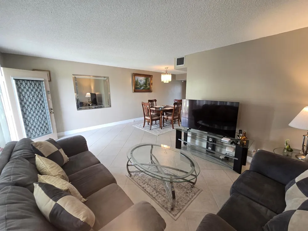 1902 Bermuda Circle #E4 Coconut Creek, FL 33066