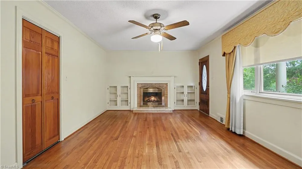 876 Brooklyn Avenue Ramseur, NC 27316