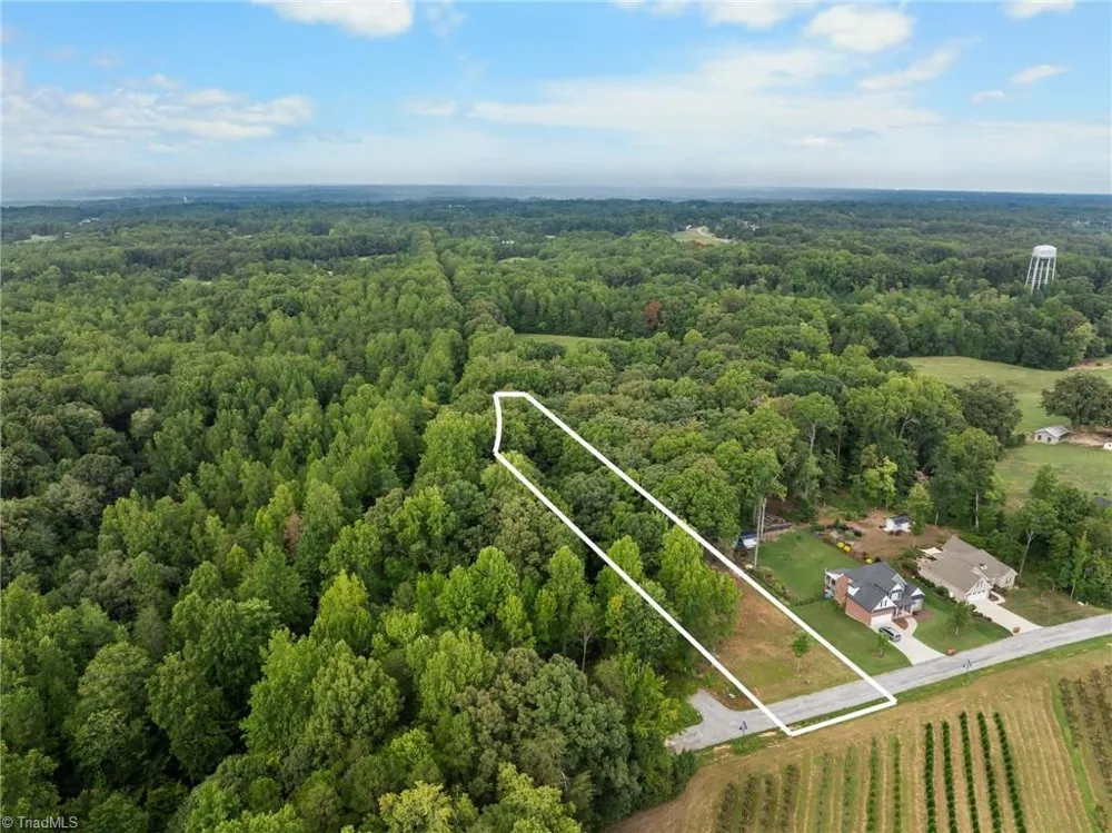 182 Belle Arbor Drive Winston-Salem, NC 27107