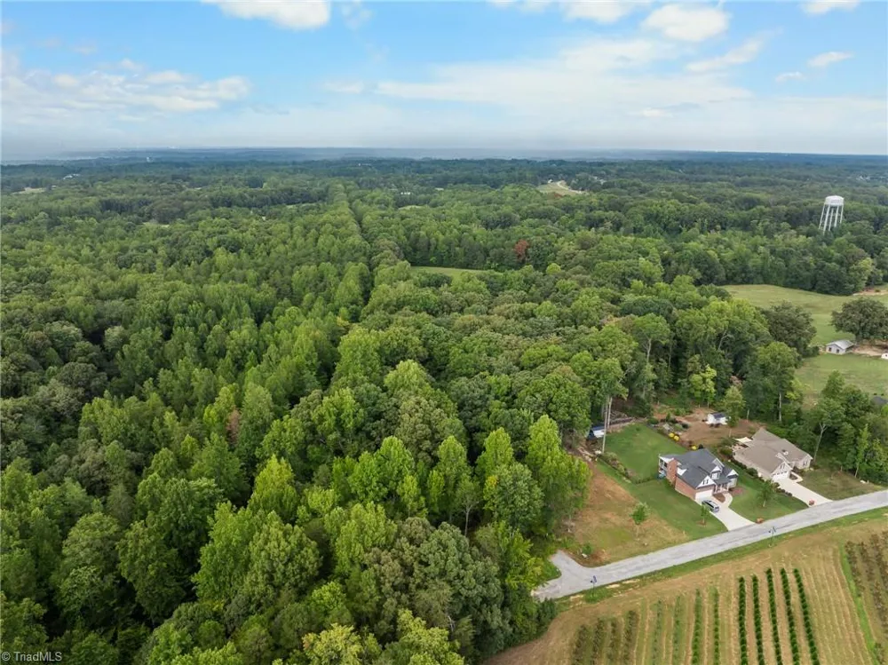 182 Belle Arbor Drive Winston-Salem, NC 27107
