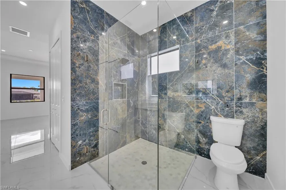 2318 NW 30th Terrace Cape Coral, FL 33993