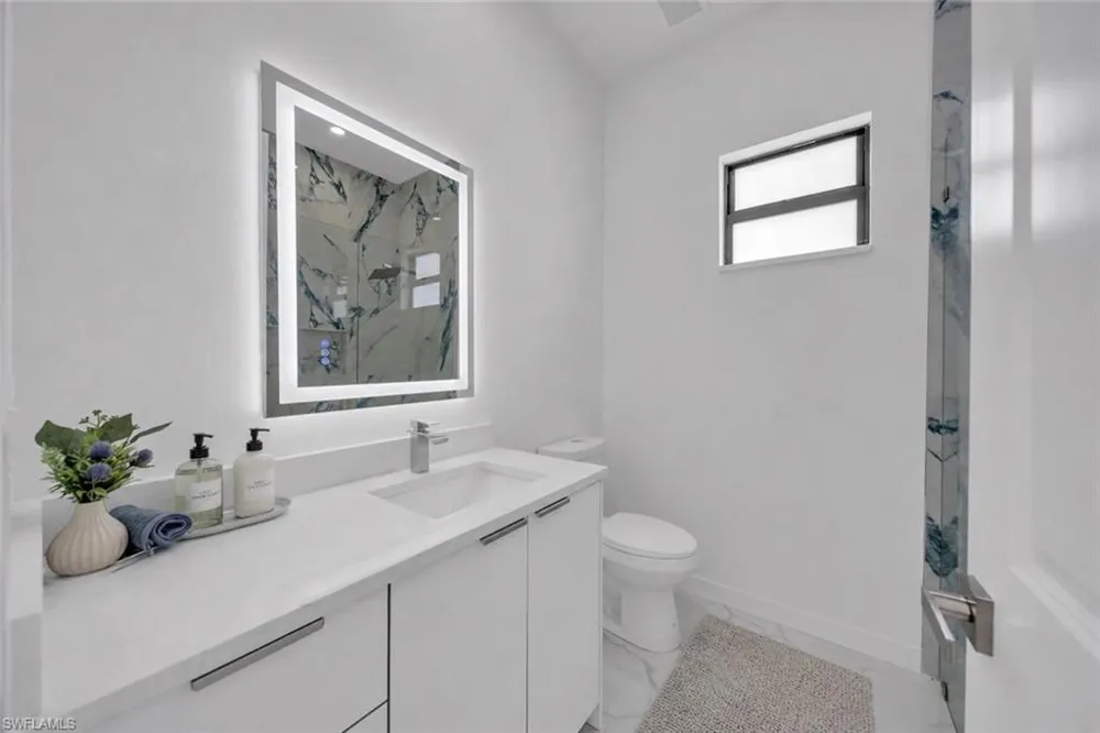 2318 NW 30th Terrace Cape Coral, FL 33993
