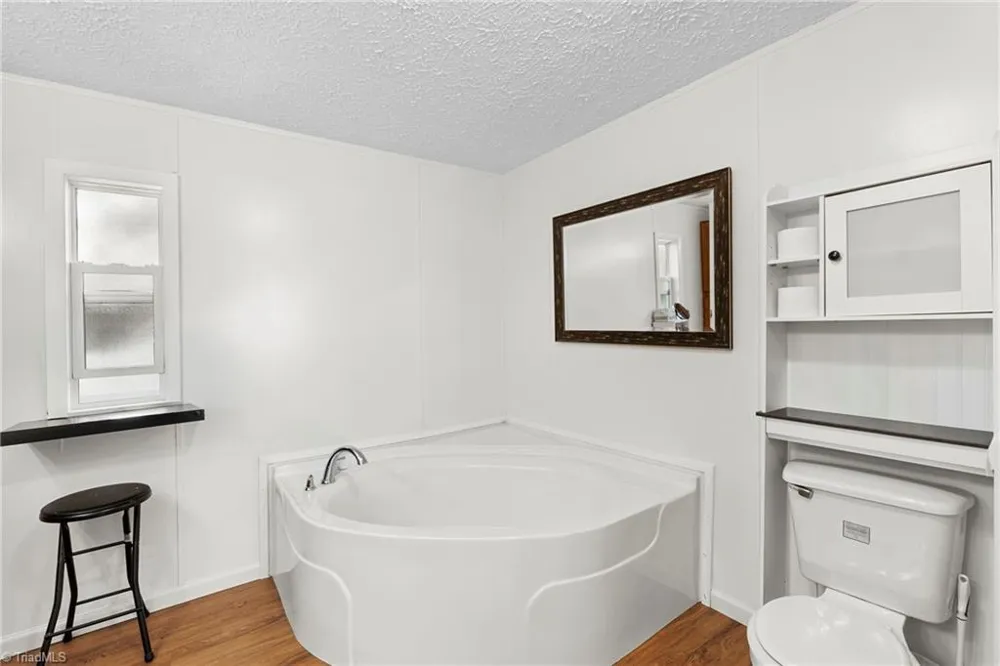 949 Riverview Road Extension Lexington, NC 27292