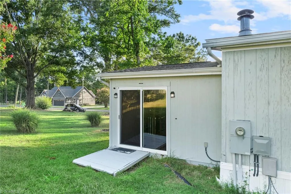 949 Riverview Road Extension Lexington, NC 27292