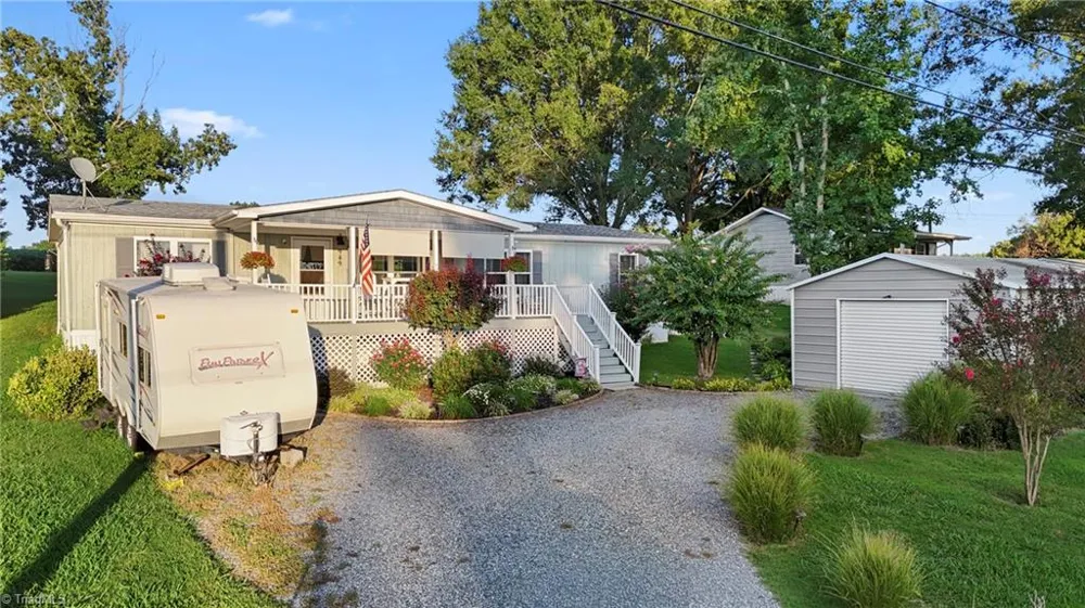 949 Riverview Road Extension Lexington, NC 27292