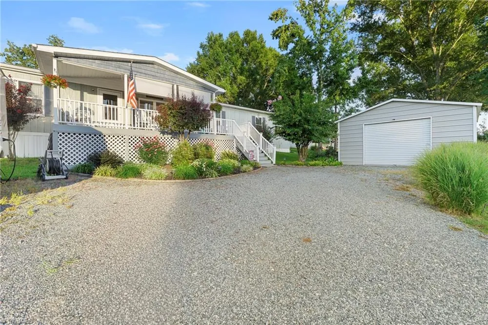 949 Riverview Road Extension Lexington, NC 27292