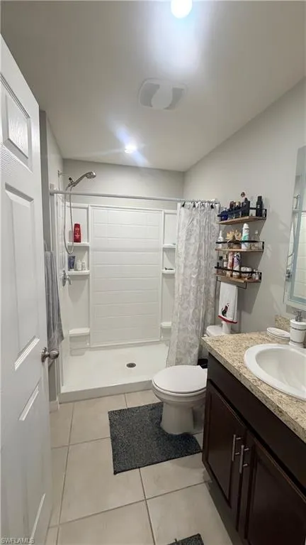 1004 NE 36th Terrace Cape Coral, FL 33909