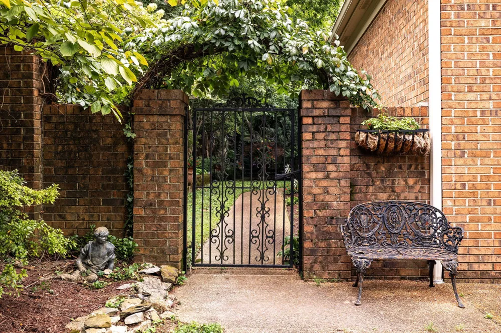 108 Ravenwood Ct Franklin, TN 37064