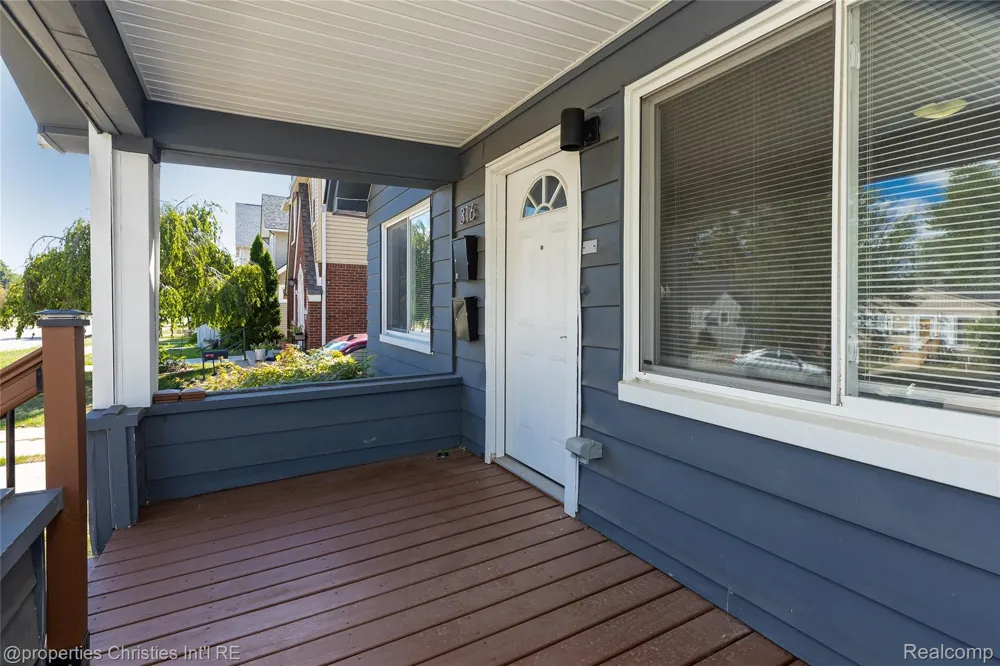 316 Spencer Street Ferndale City, MI 48220