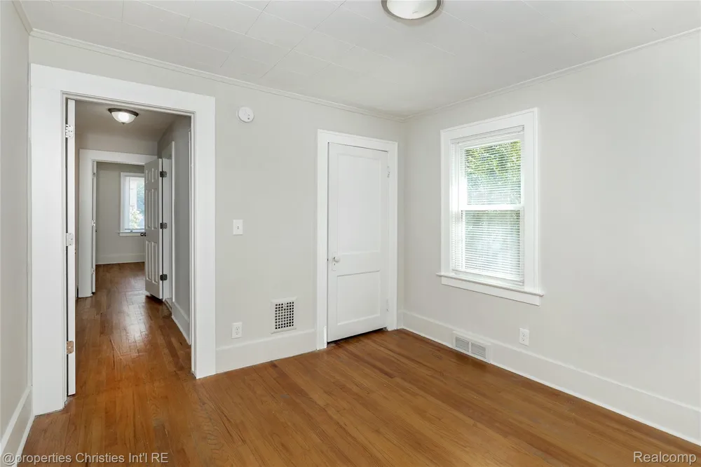 316 Spencer Street Ferndale City, MI 48220