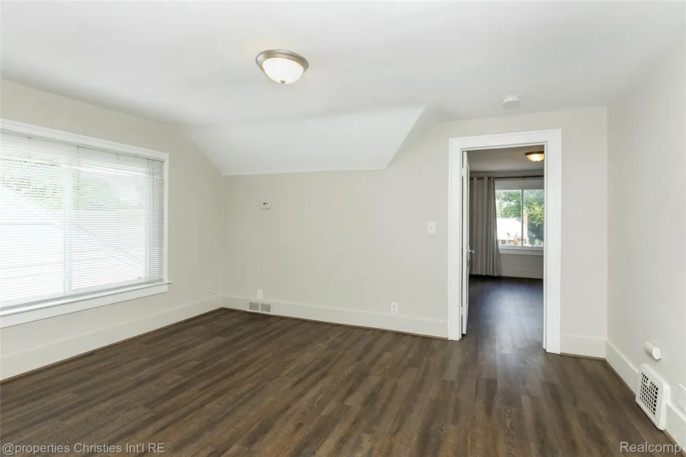 316 Spencer Street Ferndale City, MI 48220