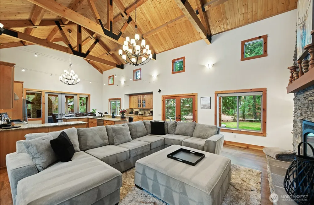 560 Evergreen Valley Loop Ronald, WA 98940