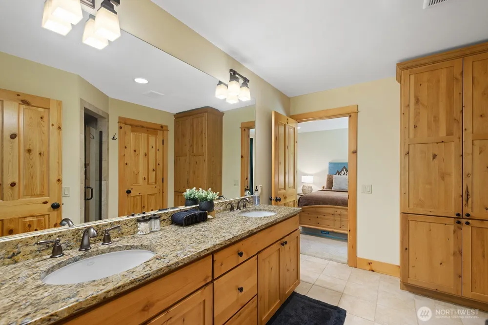 560 Evergreen Valley Loop Ronald, WA 98940