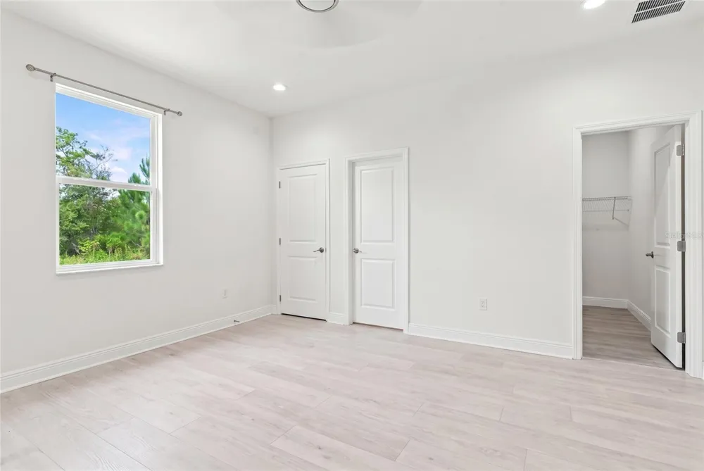 9505 LUNA DRIVE St Cloud, FL 34773