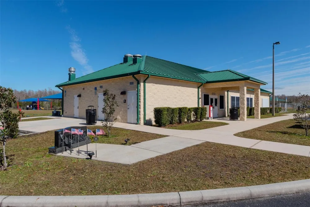 9505 LUNA DRIVE St Cloud, FL 34773