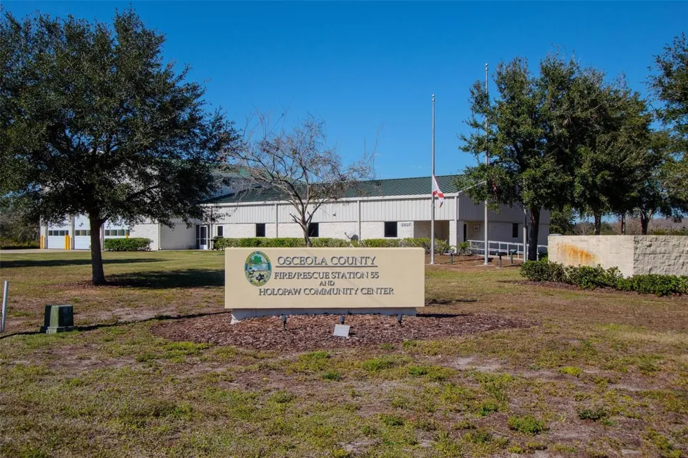 9505 LUNA DRIVE St Cloud, FL 34773