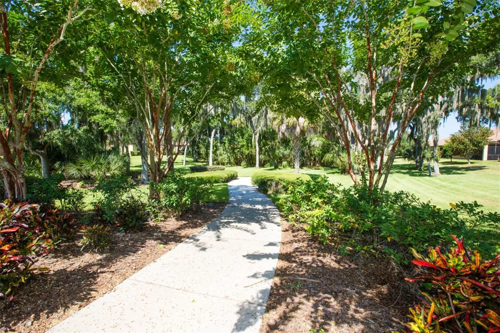 229 SILVER FALLS DRIVE Apollo Beach, FL 33572