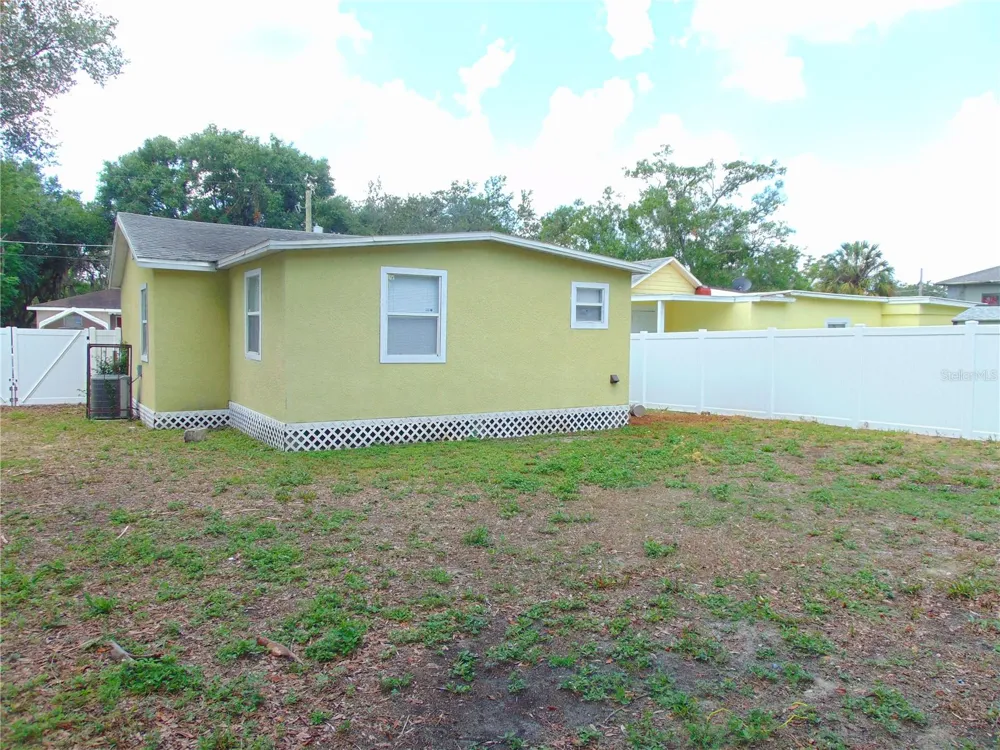 4214 E PALIFOX STREET Tampa, FL 33610