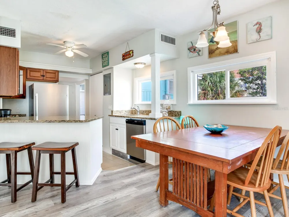 120 93RD AVENUE Treasure Island, FL 33706